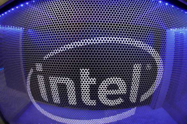 Intel unveils first artificial intelligence chip Springhill