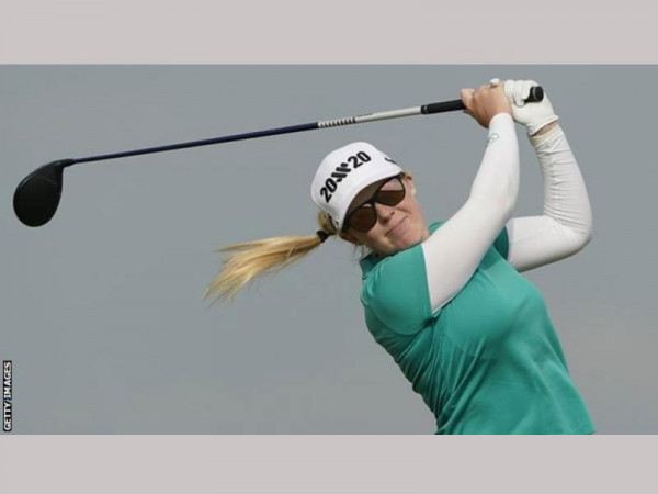 Stephanie Meadow retains LPGA Tour card after dramatic finish in Texas